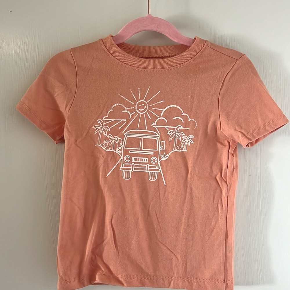 Cute orange sunny tee